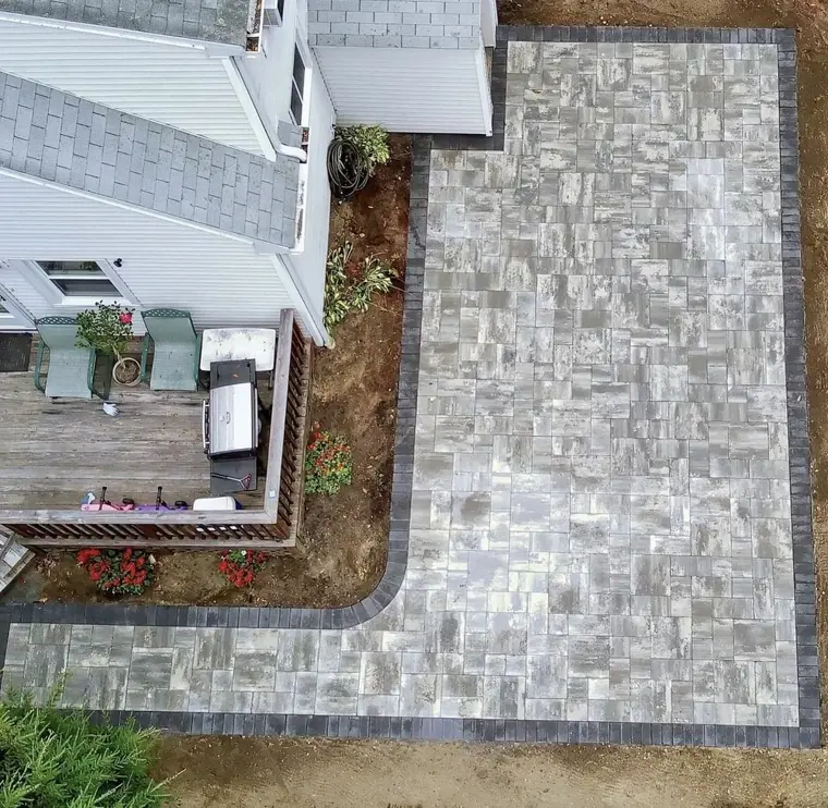 Paver patio with granite border